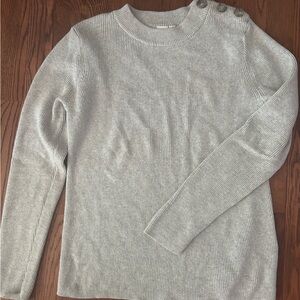 Gap Women’s Light Gray Ribbed Sweater with Button Detail Size Large
